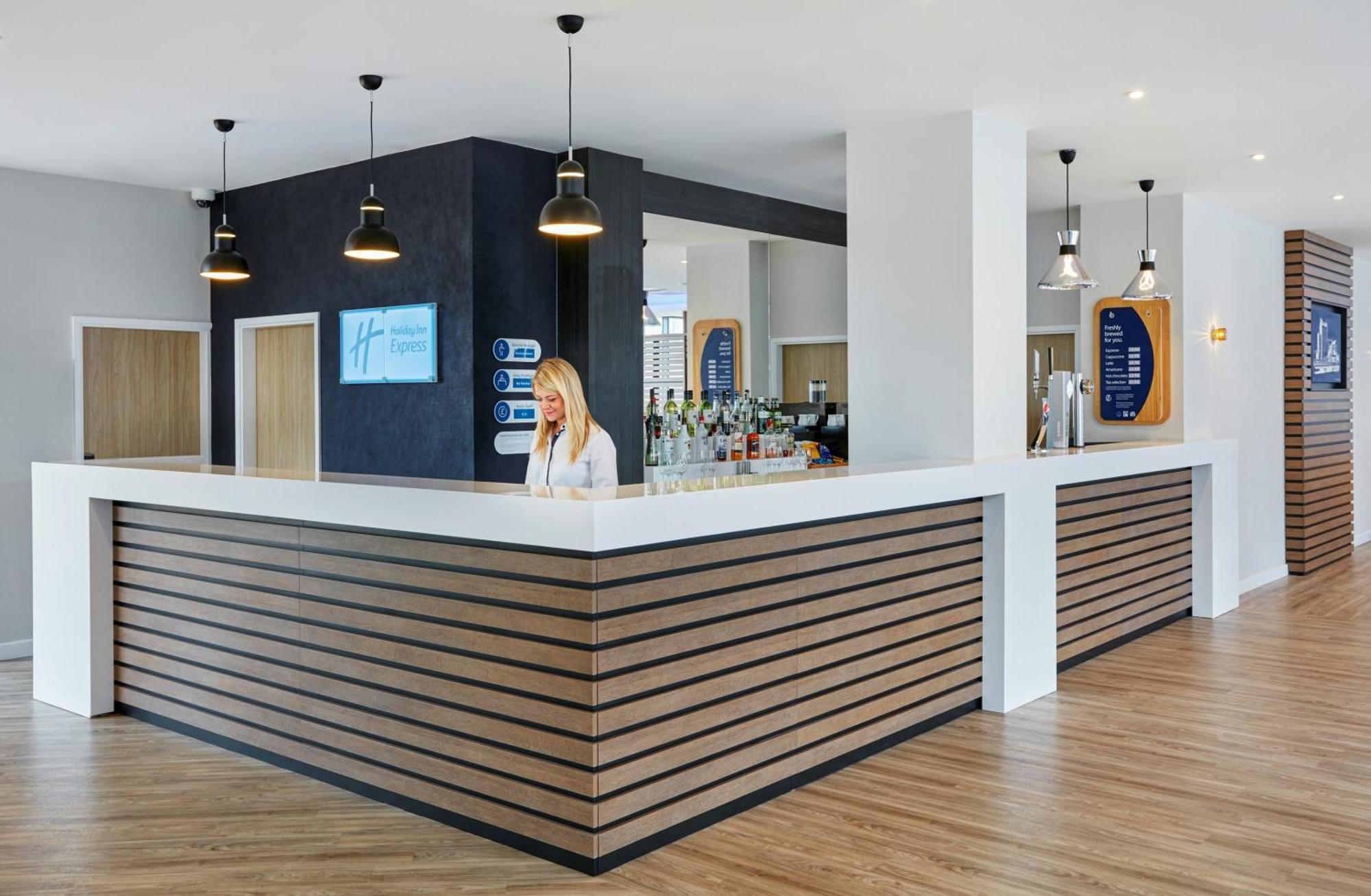Holiday Inn Express Grimsby By Ihg Εξωτερικό φωτογραφία